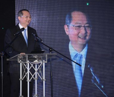 METRO RETAIL STORES GROUP SOARS TO GREATER HEIGHT